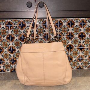 Coach Cream Leather Shoulder Bag